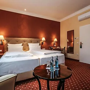 3* Hotel Mack Private